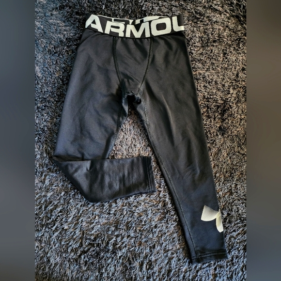 (Pre-loved) UnderArmour Kids Leggings - Picture 1 of 4